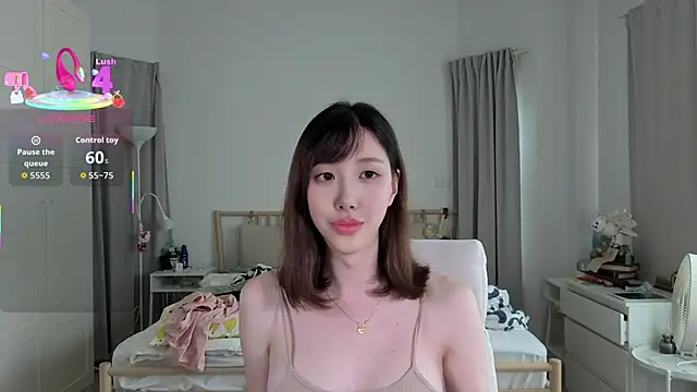 joycemilka online show from September 14, 2025, 7:20 am