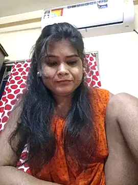 Snapshot of BOLDBEAUTY09 chatting on February 10, 2025, 2:16 pm BOLDBEAUTY09 online show from February 10, 2025, 2:16 pm