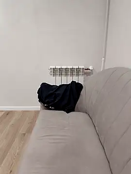 Snapshot of And25bn chatting on February 8, 2026, 8:17 pm And25bn online show from February 8, 2026, 8:17 pm