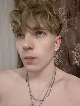 Snapshot of And25bn chatting on November 30, 2025, 11:00 am And25bn online show from November 30, 2025, 11:00 am