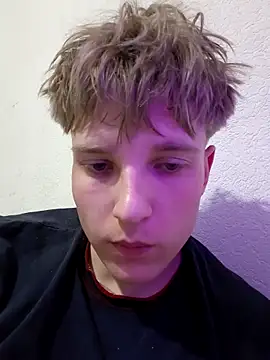 Snapshot of And25bn chatting on March 19, 2026, 3:45 pm And25bn online show from March 19, 2026, 3:45 pm