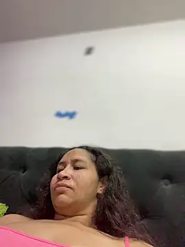 Carola-Ross online show from February 28, 2026, 2:50 pm