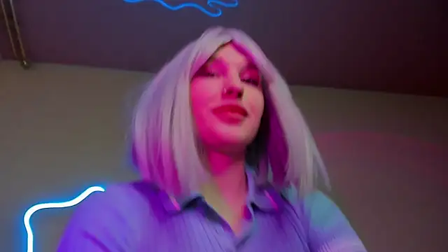 EvelinaLuu online show from March 23, 2025, 7:31 am