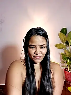 Snapshot of anahi_evans19 chatting on March 9, 2025, 12:21 am anahi evans19 online show from March 9, 2025, 12:21 am