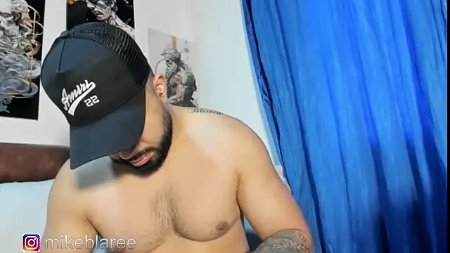 mikeblaree online show from December 1, 2025, 2:29 pm