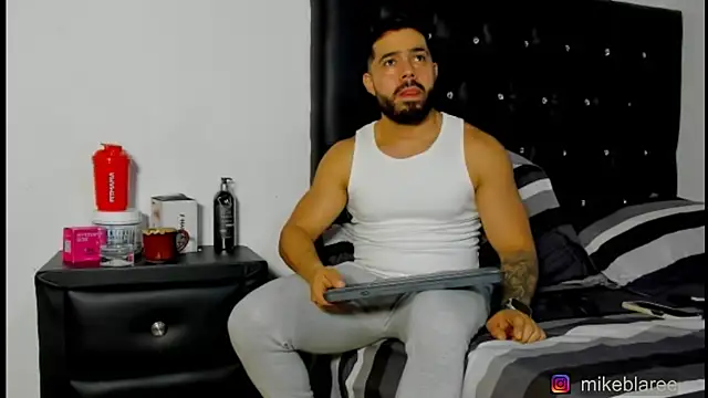 mikeblaree online show from March 26, 2026, 7:45 pm