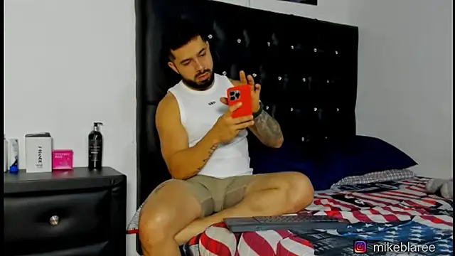 mikeblaree online show from March 29, 2026, 4:52 pm