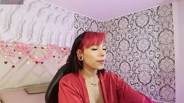 Snapshot of Issa_tay1 chatting on March 16, 2026, 3:25 am Issa tay1 online show from March 16, 2026, 3:25 am