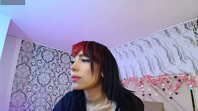 Snapshot of Issa_tay1 chatting on April 1, 2026, 3:19 am Issa tay1 online show from April 1, 2026, 3:19 am