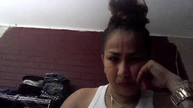 Snapshot of SweetSexyLatina chatting on June 3, 2026, 8:04 am SweetSexyLatina online show from June 3, 2026, 8:04 am