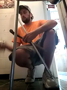 gronammo85 online show from September 16, 2025, 4:19 pm