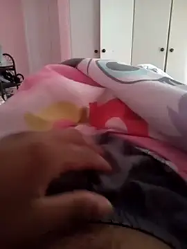 Snapshot of Cumboy2567 chatting on February 8, 2025, 5:29 am Cumboy2567 online show from February 8, 2025, 5:29 am