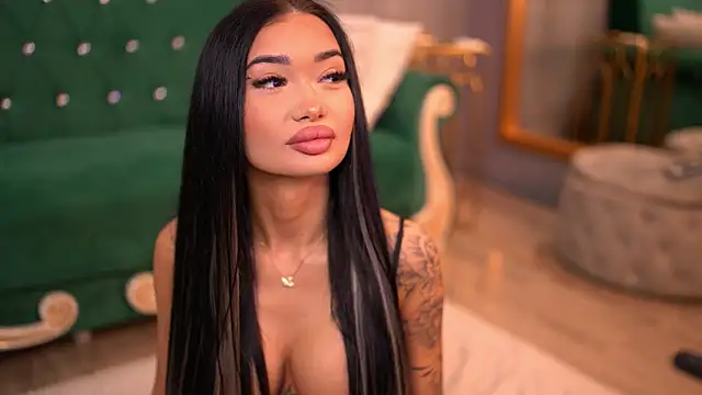 SashaFerrera online show from March 17, 2025, 7:26 pm