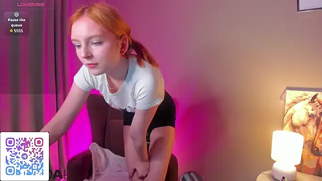 Snapshot of Snega_Ginder chatting on November 5, 2025, 3:09 am Snega Ginder online show from November 5, 2025, 3:09 am