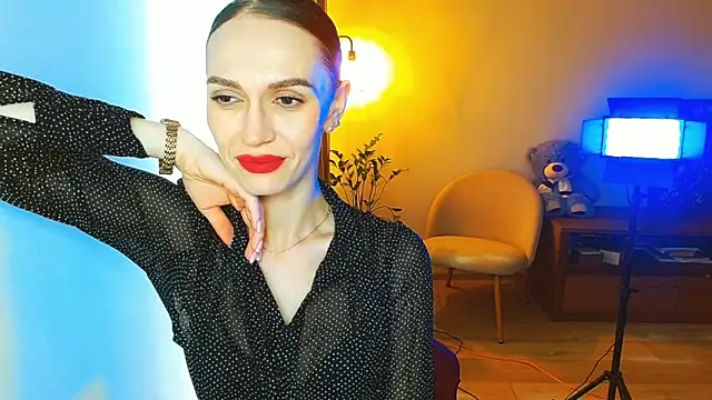 Lady Sunshine  online show from April 2, 2026, 7:04 am