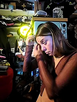 ShysluutGia online show from May 26, 2026, 2:59 pm