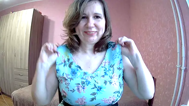 Snapshot of Starsan chatting on October 26, 2025, 10:37 am Starsan online show from October 26, 2025, 10:37 am