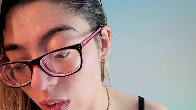 Carolblonde online show from March 24, 2026, 1:38 am