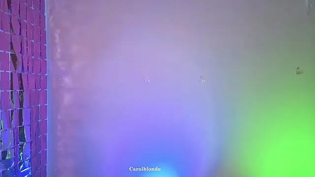 Carolblonde online show from November 4, 2025, 5:55 am