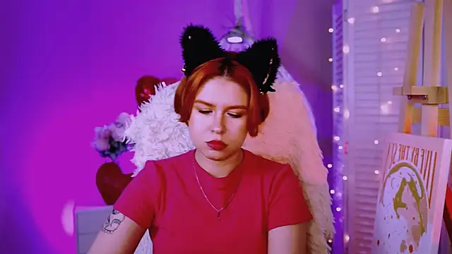 Snapshot of MitsukiMun chatting on February 26, 2025, 9:20 pm MitsukiMun online show from February 26, 2025, 9:20 pm