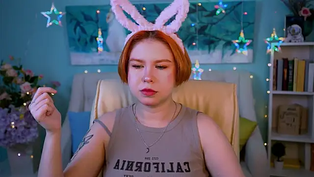 Snapshot of MitsukiMun chatting on February 28, 2025, 3:15 pm MitsukiMun online show from February 28, 2025, 3:15 pm