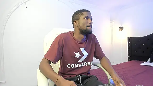 hot alphax online show from February 10, 2025, 3:32 pm