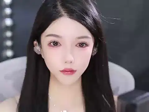 Snapshot of vv-77 chatting on February 23, 2026, 6:08 pm vv-77 online show from February 23, 2026, 6:08 pm