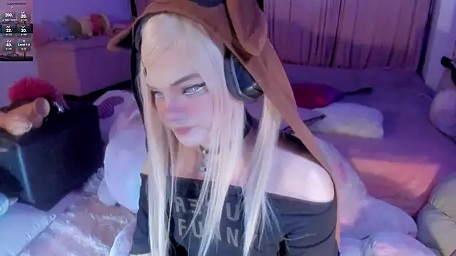 Snapshot of Angelica_Reborn chatting on October 7, 2025, 3:40 am Angelica Reborn online show from October 7, 2025, 3:40 am