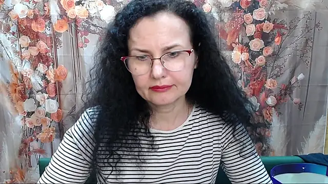 Snapshot of Miroslava_Happi chatting on March 27, 2026, 8:26 am Miroslava Happi online show from March 27, 2026, 8:26 am