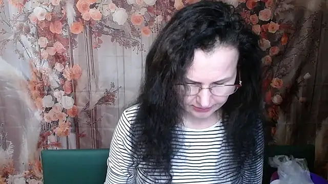 Snapshot of Miroslava_Happi chatting on March 2, 2026, 6:36 am Miroslava Happi online show from March 2, 2026, 6:36 am