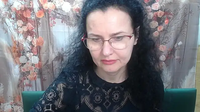 Snapshot of Miroslava_Happi chatting on June 1, 2026, 6:02 am Miroslava Happi online show from June 1, 2026, 6:02 am