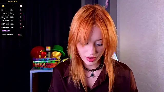 Hisoka akerley online show from October 10, 2025, 6:42 pm