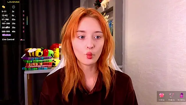 Hisoka akerley online show from October 18, 2025, 5:37 pm