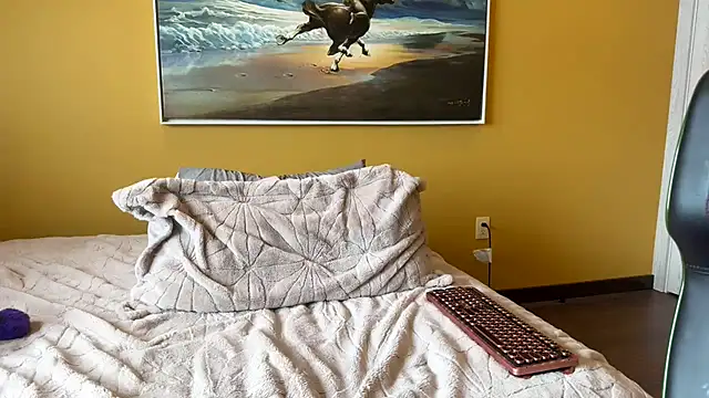 MrsJanetM online show from February 19, 2025, 1:51 am