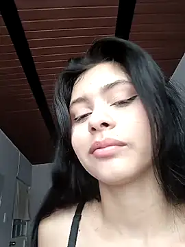 Snapshot of CHLOE_ISABELL chatting on November 27, 2025, 7:14 pm CHLOE ISABELL online show from November 27, 2025, 7:14 pm