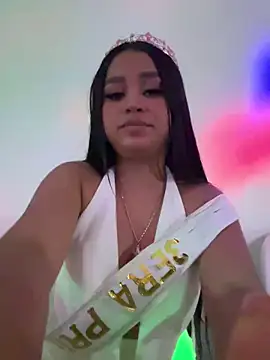 Snapshot of _JuliSweet_ chatting on December 18, 2025, 7:46 am JuliSweet online show from December 18, 2025, 7:46 am