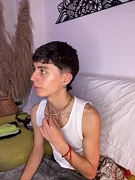 Snapshot of MaikyCooper chatting on September 25, 2025, 8:48 pm MaikyCooper online show from September 25, 2025, 8:48 pm