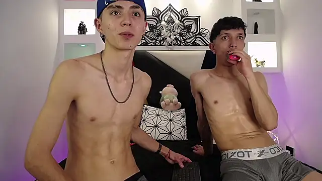 Snapshot of MaikyCooper chatting on February 26, 2025, 10:38 am MaikyCooper online show from February 26, 2025, 10:38 am