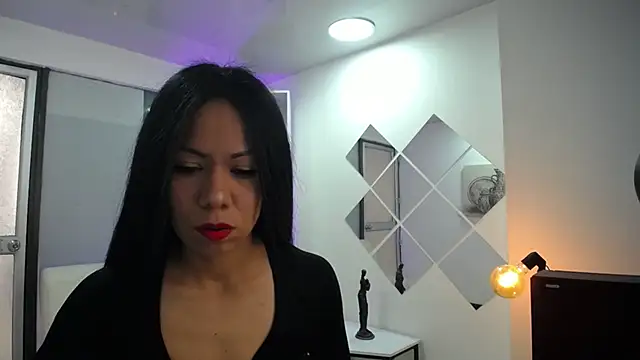 Katelady online show from March 10, 2025, 4:25 pm