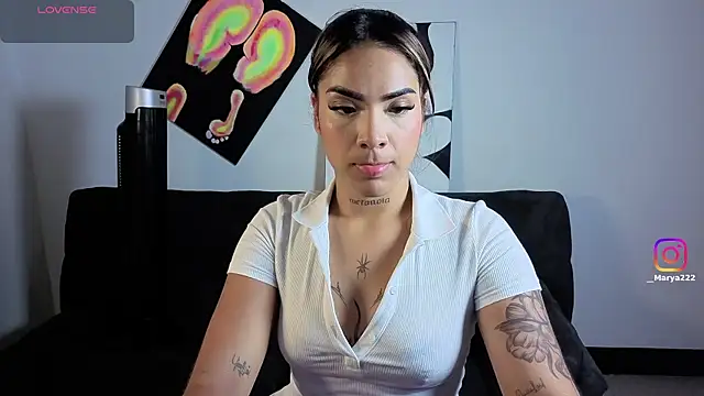 Snapshot of Maryybellax chatting on January 18, 2026, 1:42 am Maryybellax online show from January 18, 2026, 1:42 am