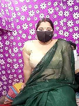 Snapshot of seetatiwari chatting on March 7, 2025, 6:33 pm seetatiwari online show from March 7, 2025, 6:33 pm