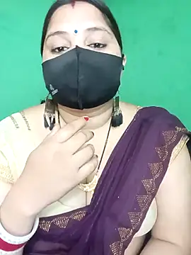 Snapshot of seetatiwari chatting on February 9, 2025, 5:01 pm seetatiwari online show from February 9, 2025, 5:01 pm