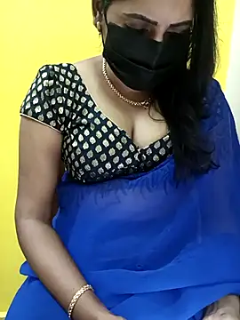 Snapshot of Thamarai28 chatting on March 18, 2025, 6:06 am Thamarai28 online show from March 18, 2025, 6:06 am