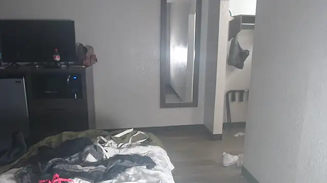 cassieeangelbby online show from December 14, 2025, 4:23 pm