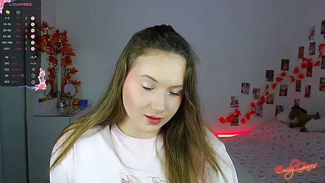 EmilyxxGraces online show from November 30, 2025, 7:47 pm