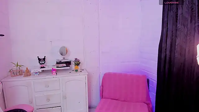 Snapshot of Nyx_Blackmoon chatting on March 24, 2026, 4:07 pm Nyx Blackmoon online show from March 24, 2026, 4:07 pm