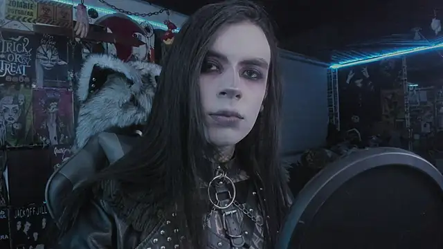 Snapshot of rotten_dreams chatting on February 4, 2026, 11:33 pm rotten dreams online show from February 4, 2026, 11:33 pm