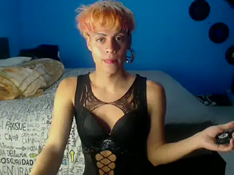 mchissexx online show from November 29, 2025, 12:05 pm