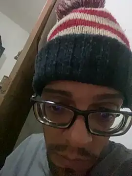 Snapshot of Diegodelicia chatting on November 16, 2025, 4:28 am Diegodelicia online show from November 16, 2025, 4:28 am