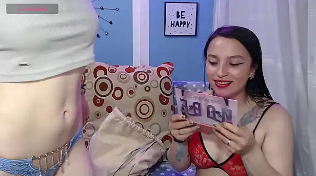 Esmerraldaa mia online show from March 1, 2025, 1:07 pm